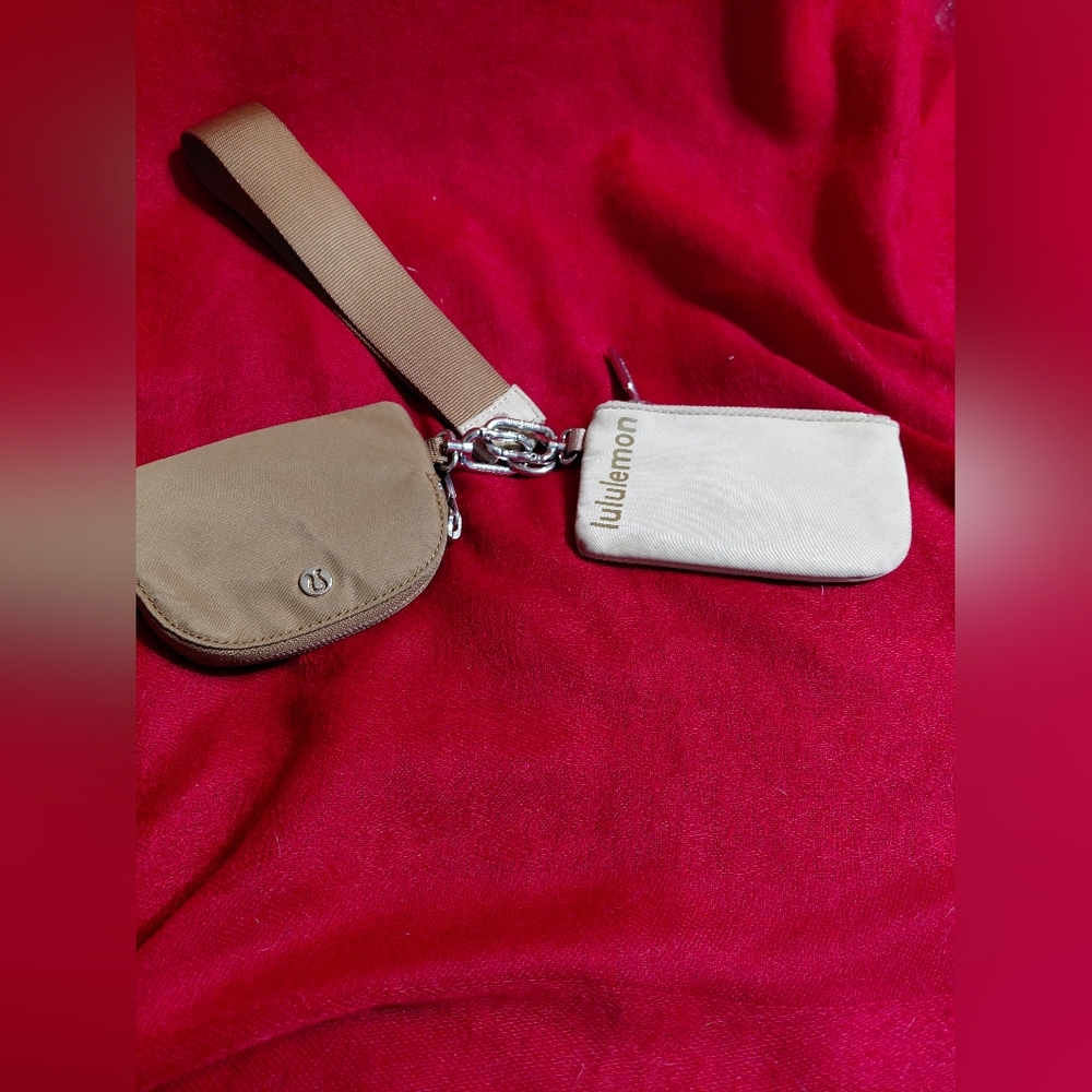 Lululemon Dual Pouch Wristlet - Allspice/Trench